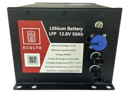 640Wh Batteria solare per lampadari stradali 12V 50Ah Batteria LiFePO4 integrata BMS e MPPT