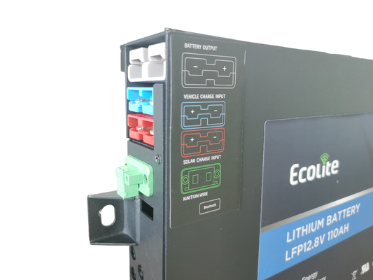 Batteria LiFePO4 leggera 12V 110Ah con display LED