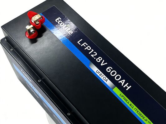 Batteria Ecotite LFP12-8V 800Ah Marine Grade LiFePO4 con grado di protezione IP65 ad alta capacità per cicli profondi